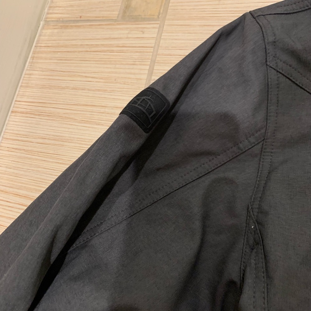 🆕 Storm tech Jacket - Picture 6 of 8